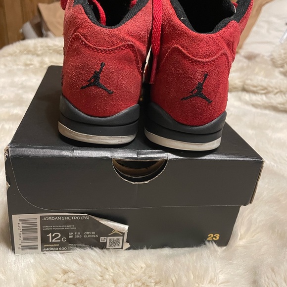 Jordans - Picture 8 of 8